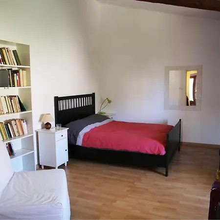 Beautiful Downtown House 아르젤레쉬르메르